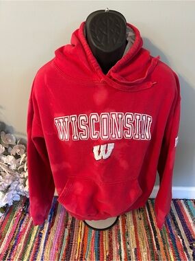 Wisconsin Badgers Embroidered Hooded Sweatshirt University Sport Tie Dye Red XXL